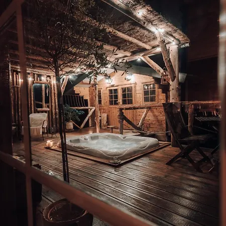 Wooden Nest Apartamento Durbuy